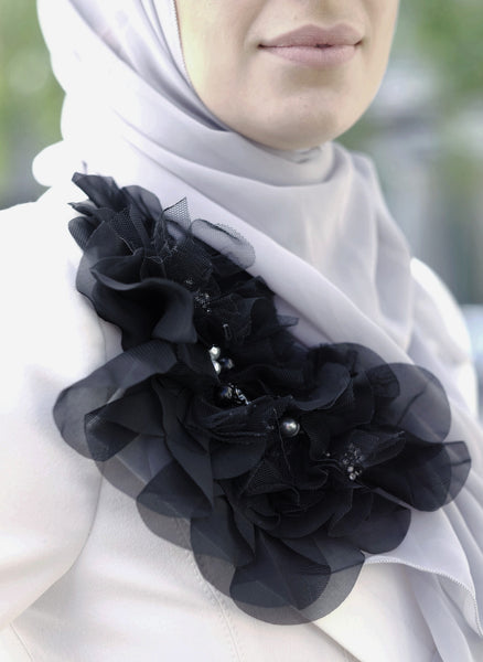 Noir Fleur Scarf